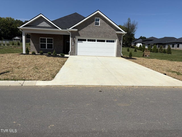 1st photo of 225 Dry Kiln Court