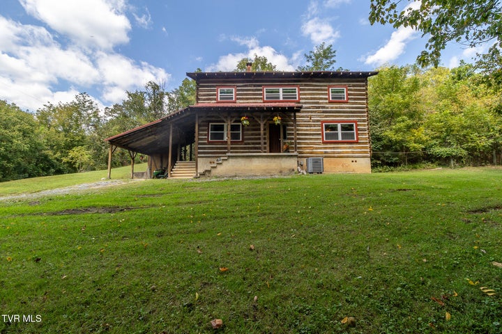 1st photo of 1148 Millers Bluff Road