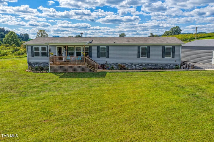 1st photo of 315 Meadow View Road