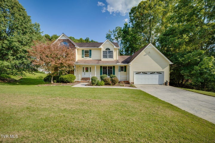 1st photo of 414 Greenbrook Circle