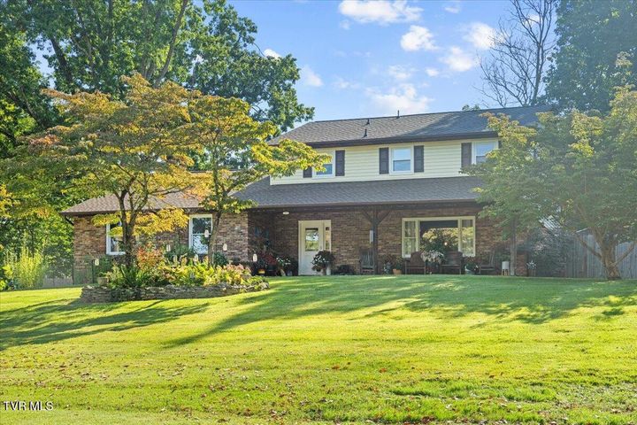 1st photo of 1019 Grace Drive