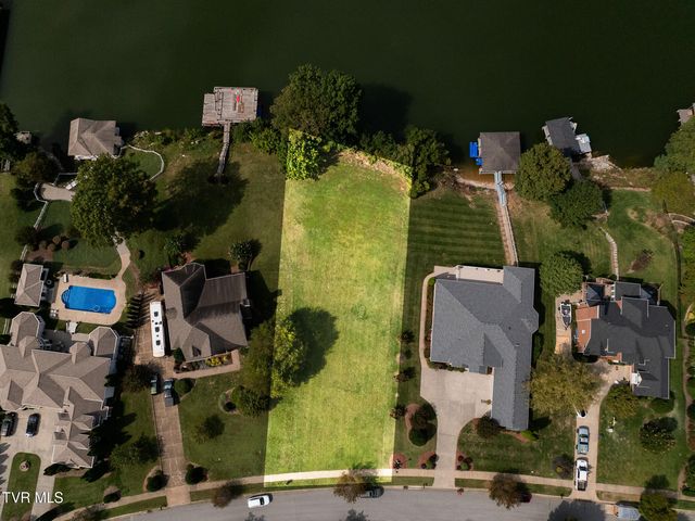 1st photo of 407 Harbor Approach 