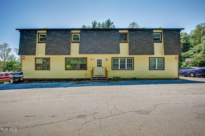 1st photo of 115 Townview Estates Drive