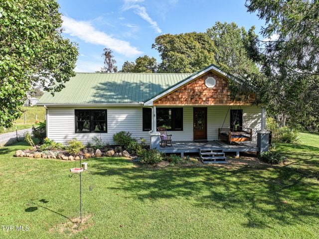 1st photo of 2340 Chuckey Highway Highway