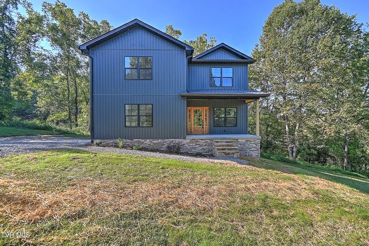 1st photo of 100 Polo Drive