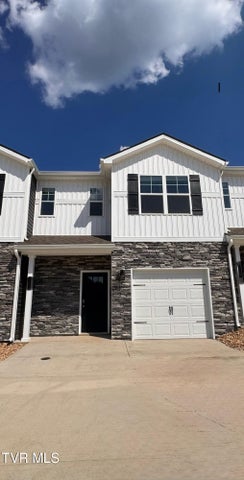1st photo of 1149 Wenna Way 