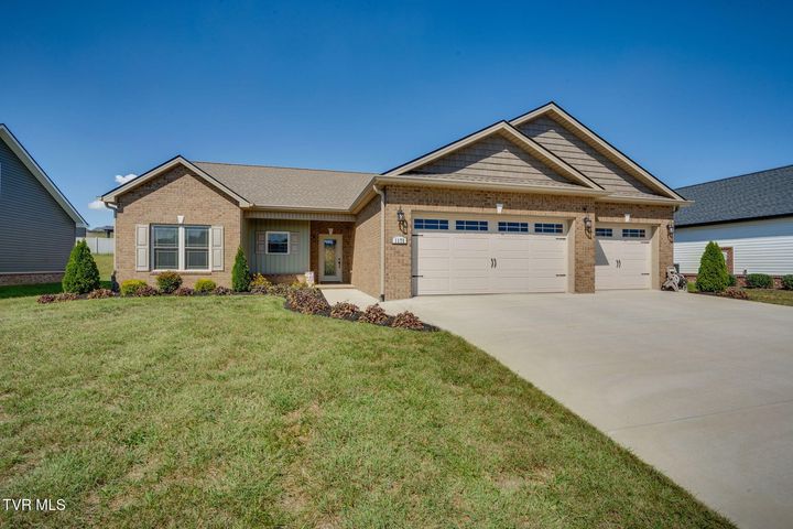 1st photo of 1175 Cabot Cove