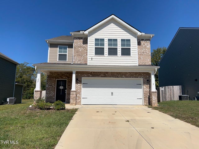 1st photo of 227 Crockett Drive