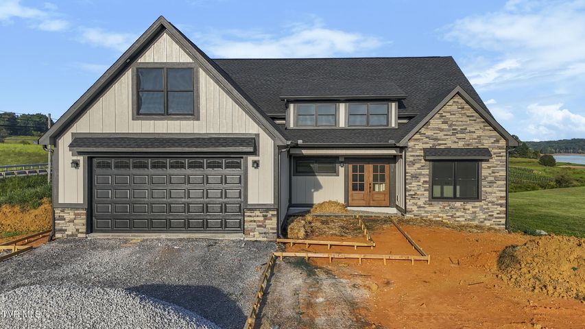 1st photo of 165 Masters Lane