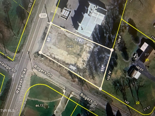 1st photo of 4045 Weaver Pike