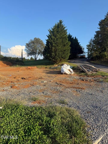 1st photo of 230 Monroe Drive