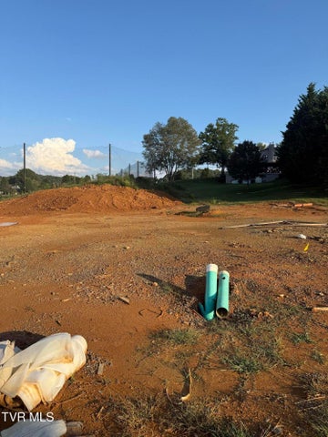 1st photo of 296 Monroe Drive