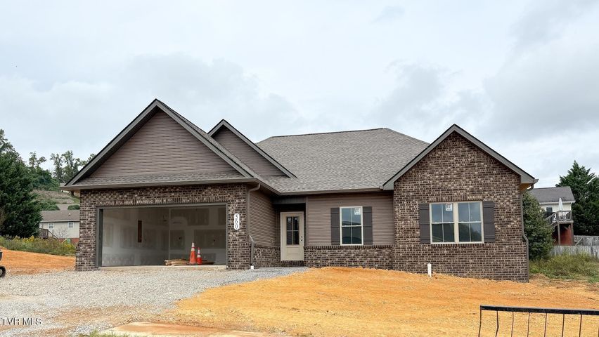 1st photo of 560 Catalina Court
