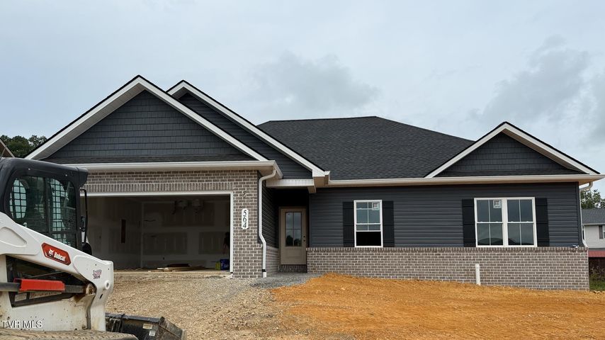 1st photo of 564 Catalina Court