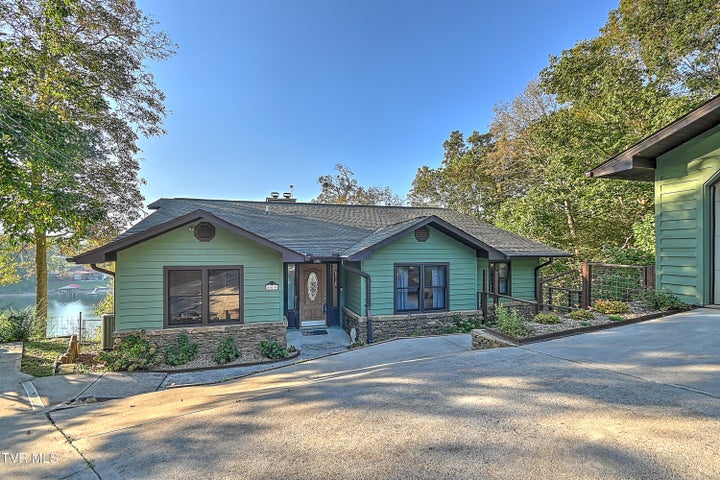 1st photo of 669 Summer Sound Road