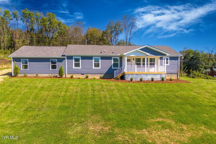 1st photo of 18008 Destiny Lane Lane