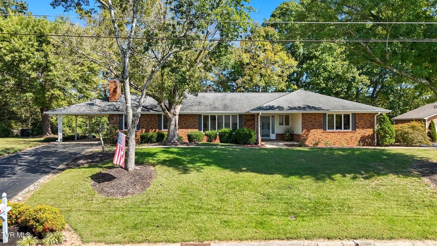 1st photo of 2612 Brighton Court
