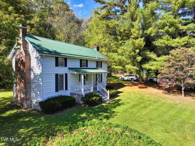 1st photo of 492 Daw Road Road