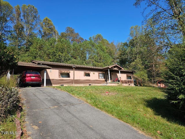 1st photo of 2056 Honey Camp Road
