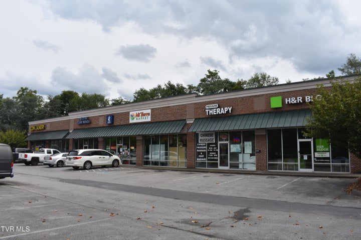 1st photo of 733 Stone Drive