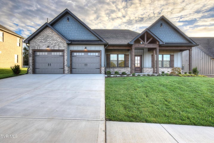 1st photo of 30 Glaze Farm Way