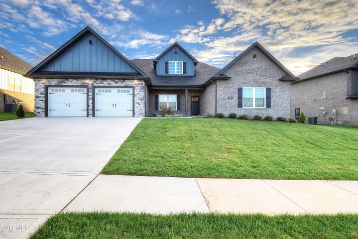 1st photo of 40 Glaze Farm Way