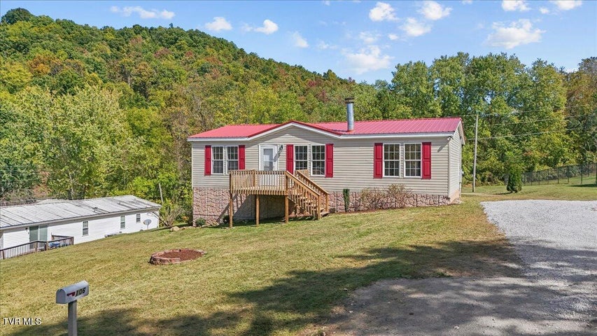 1st photo of 109 Yard Hill Road