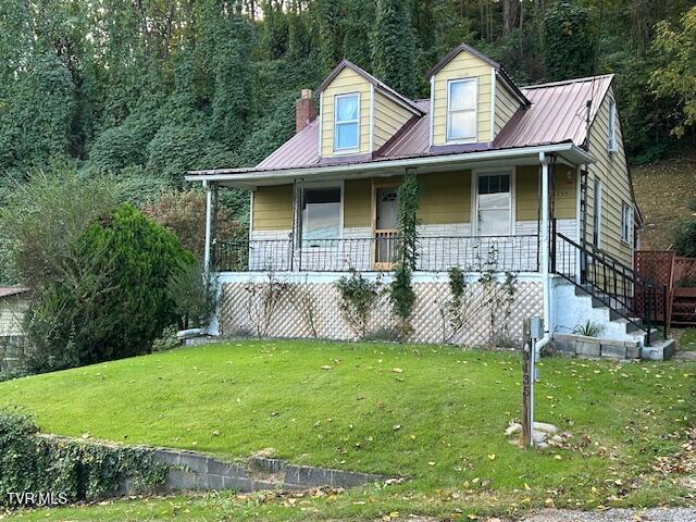 1st photo of 3135 3rd Avenue