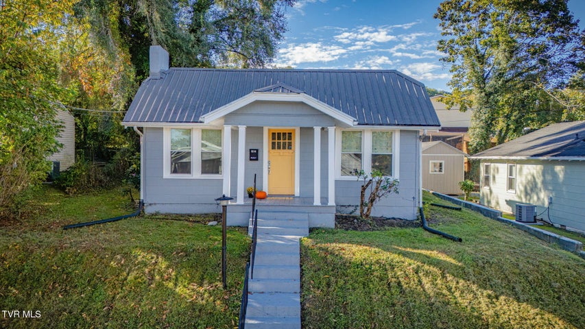 1st photo of 1614 Broad Street