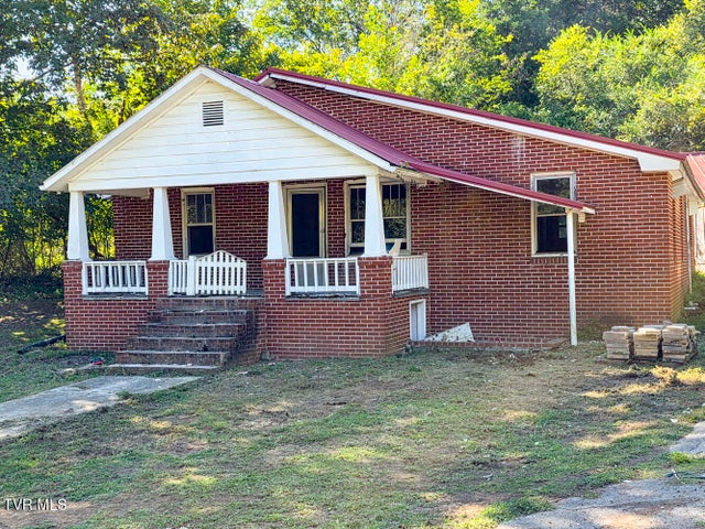 1st photo of 2534 Muddy Hollow 