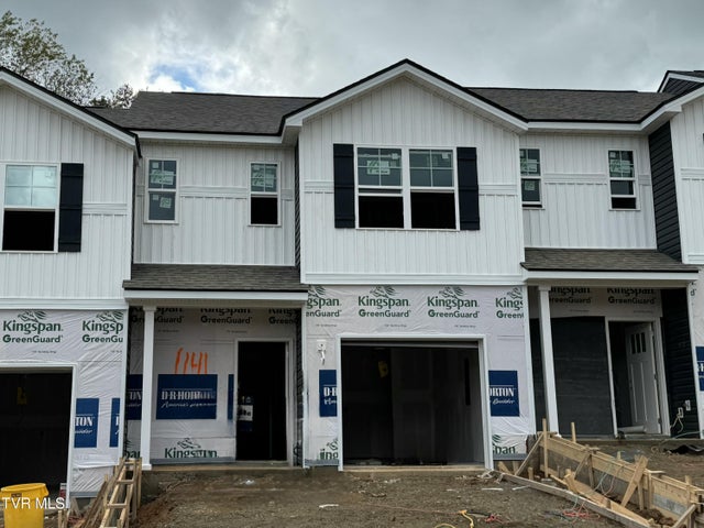 1st photo of 1141 Wenna Way 