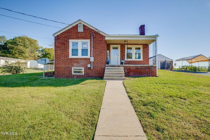 1st photo of 129 Holcomb Street