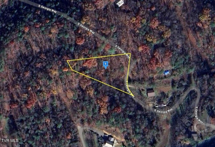 1st photo of 3300 Georgia Way