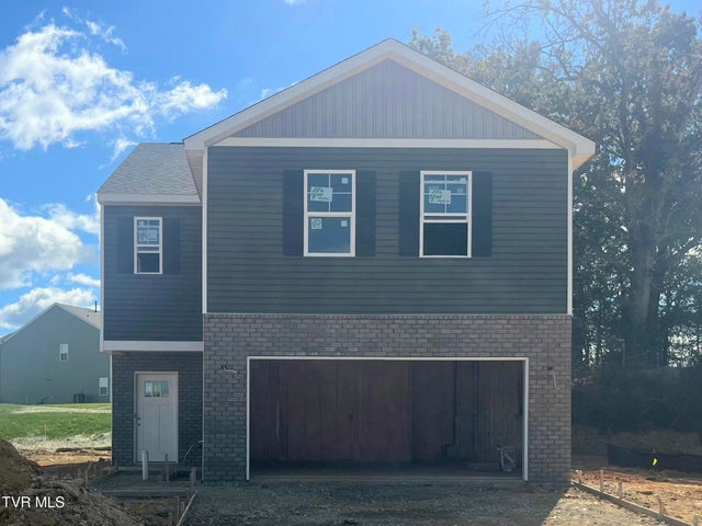 1st photo of 1084 Edison Road 