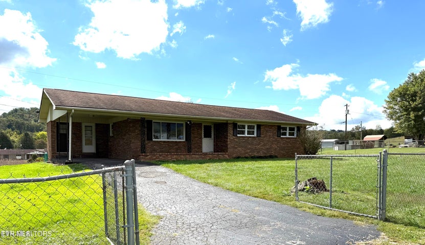 1st photo of 161 Gardenia Drive