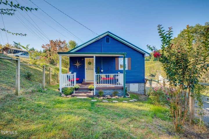 1st photo of 135 River Bridge Road