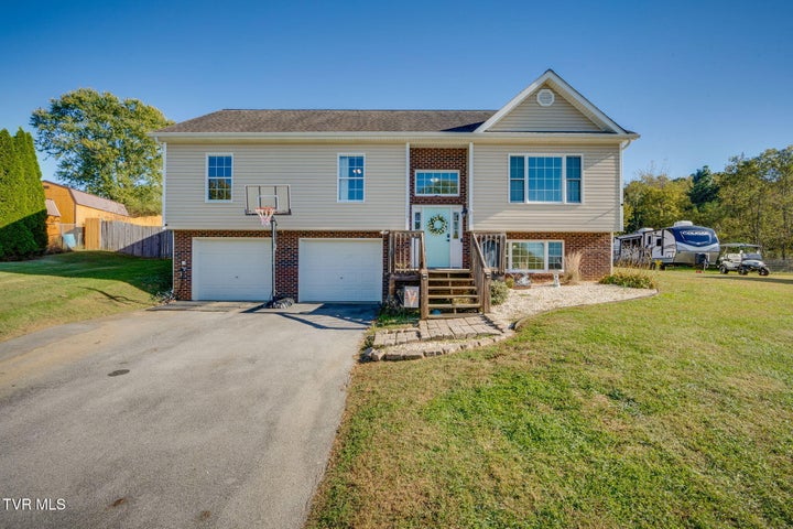 1st photo of 158 Slate Hill Road