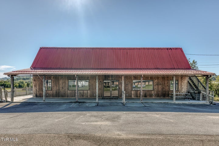 1st photo of 2926 Boones Creek Road