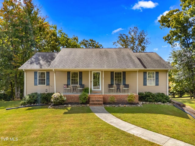 1st photo of 185 Madeline Lane