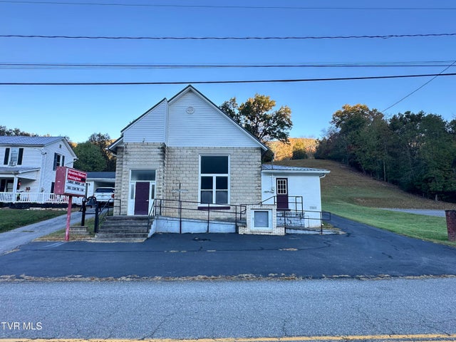 1st photo of 2531 Mendota Road