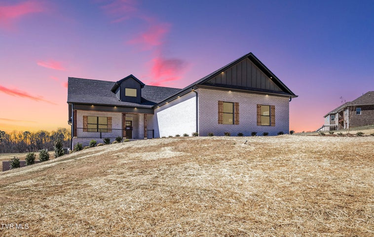 1st photo of 294 River Pointe Drive