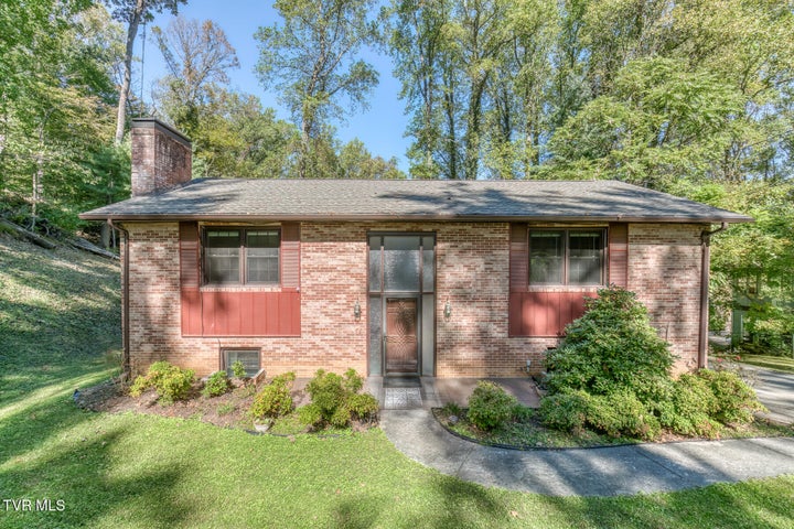 1st photo of 1735 Charlotte Drive