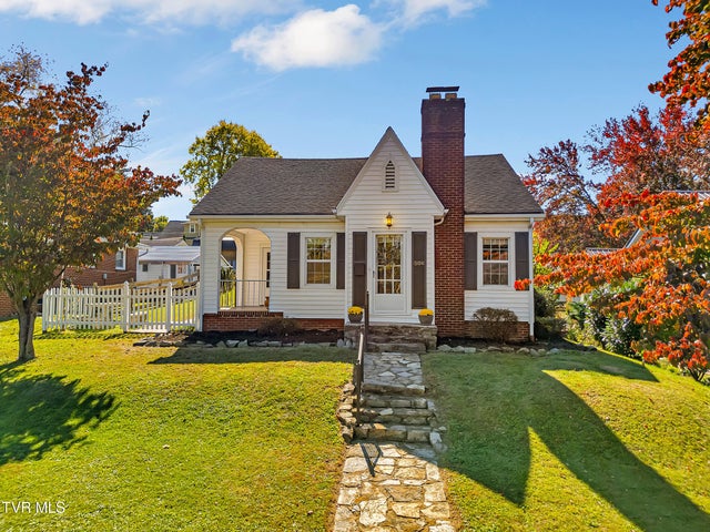 1st photo of 304 H Street