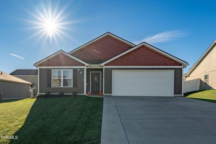 1st photo of 3149 Phillips Way