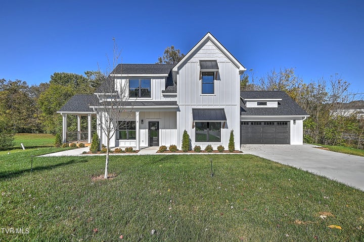 1st photo of 7 Celebration Ct. Court