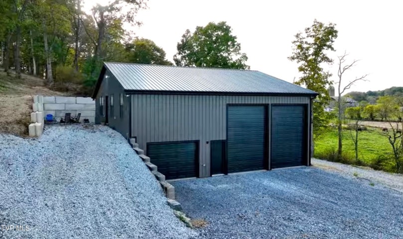 1st photo of 259 C D Williams Road