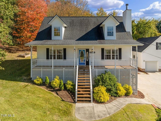 1st photo of 101 Kings Mountain Drive