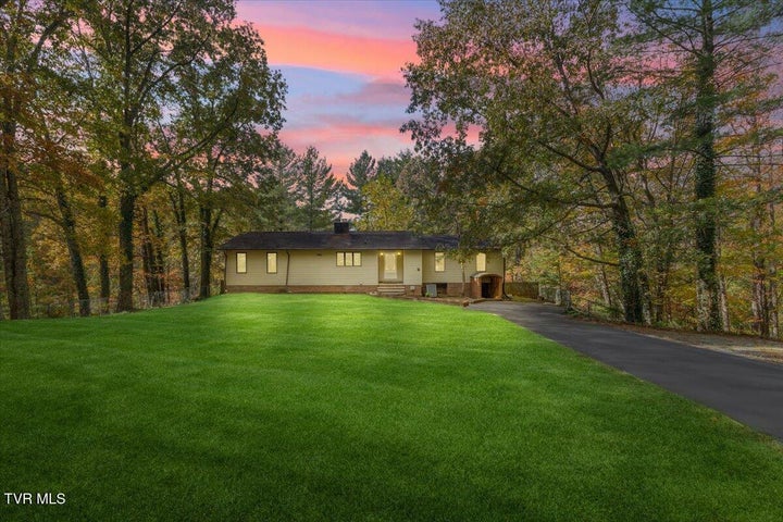 1st photo of 133 Hickory Hollow Road