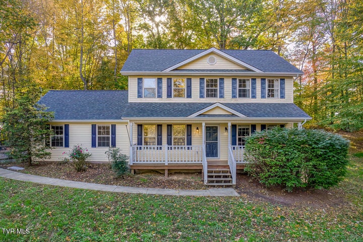 1st photo of 329 Chestnut Grove Church Road