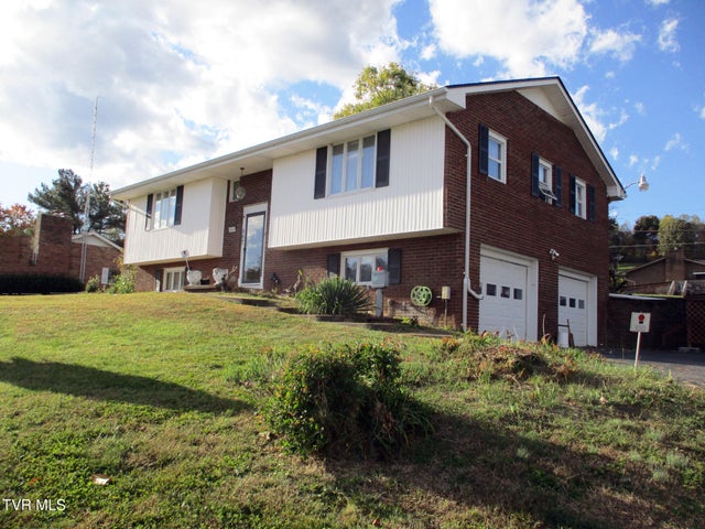 1st photo of 507 Spruce Street